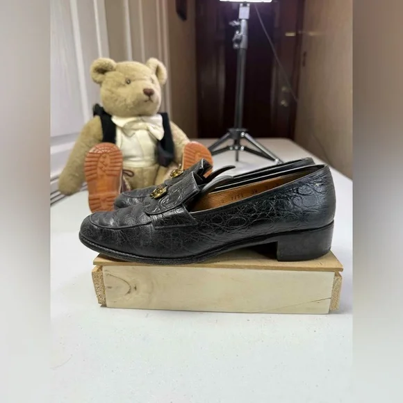 Salvatore Ferragamo Black Loafers - Picture 9 of 16